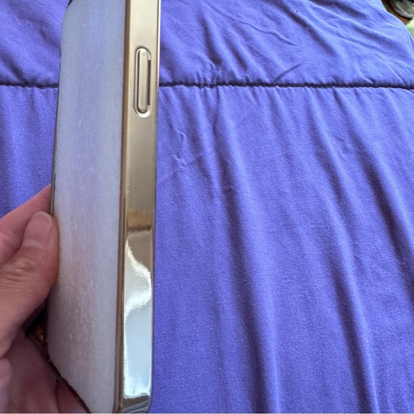 NIB phone case for iPhone 13 Gold - Picture 3 of 5